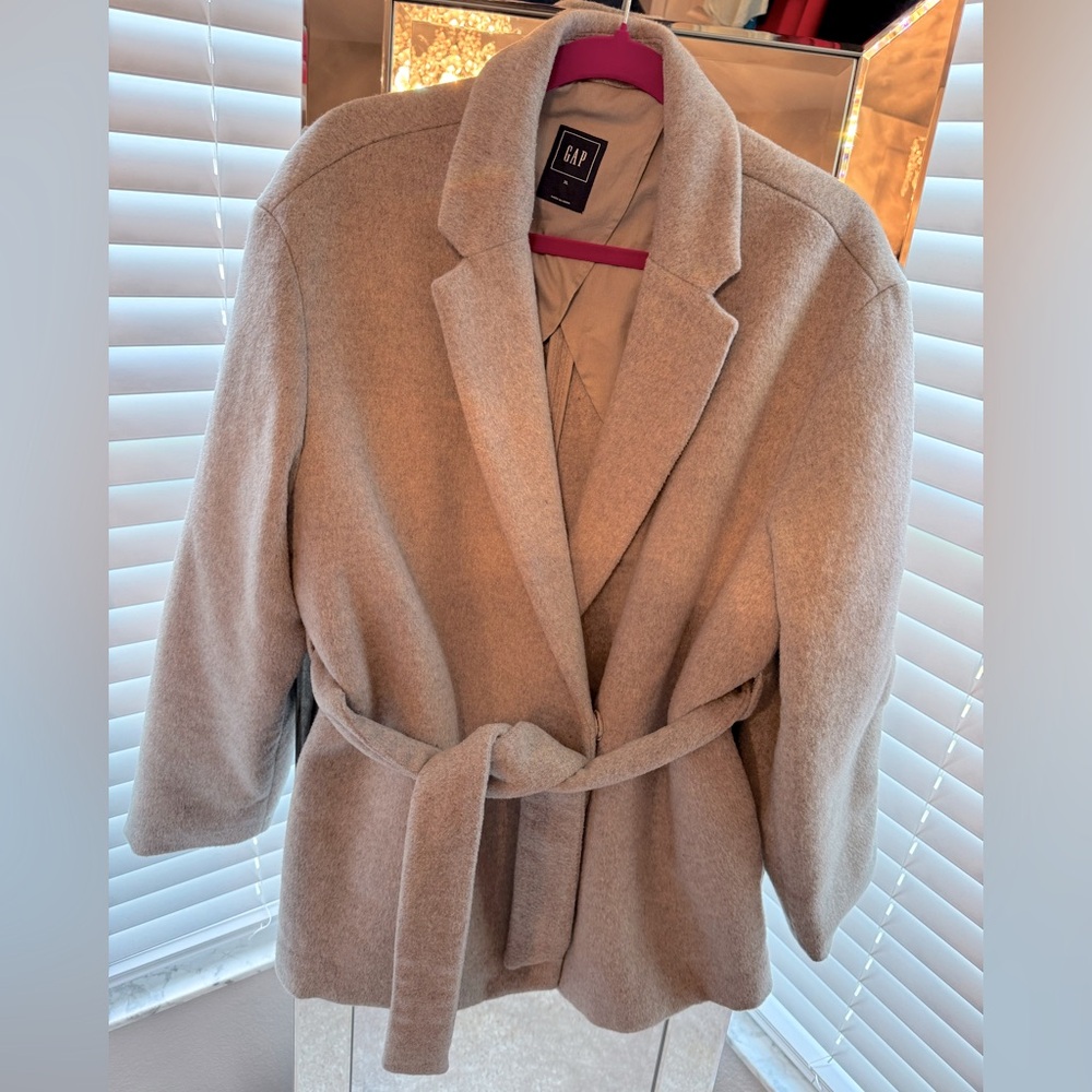 GAP Women's Gray Belted Coat